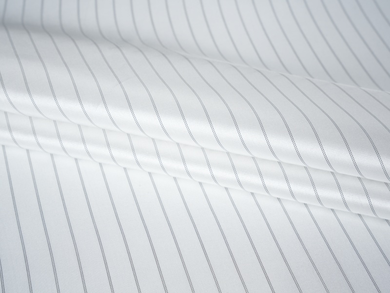 ผ้าเยื่อบุขนเส้นด้ายที่มีเส้นด้ายเส้นด้าย ผ้าเยื่อบุขนเส้นด้ายที่มีเส้นด้ายเส้นด้าย