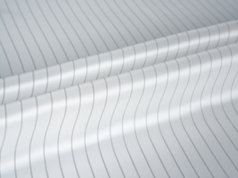 ผ้าเยื่อบุขนเส้นด้ายที่มีเส้นด้ายเส้นด้าย